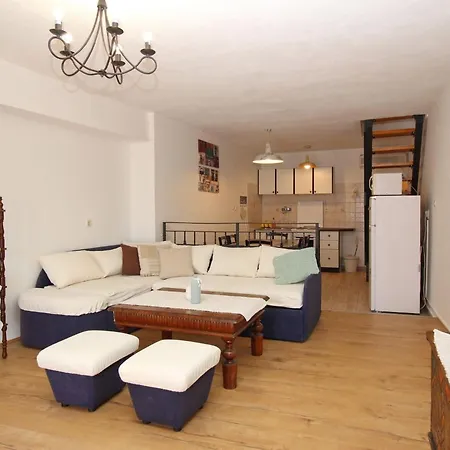 In Mit Eigenem Balkon By Interhome 公寓 *