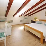 In Mit Eigenem Balkon By Interhome Apartament Baška