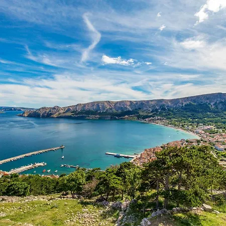 In Mit Eigenem Balkon By Interhome Apartament Baška