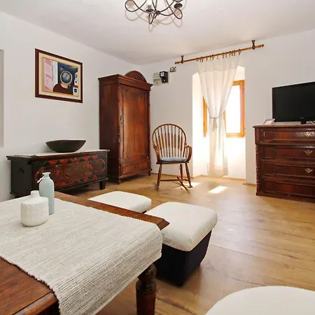 Apartmán In Mit Eigenem Balkon By Interhome Baška